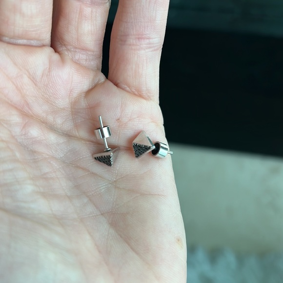 Ileana Makri White Gold and Black Diamond Triangular Stud Earrings - Picture 5 of 5